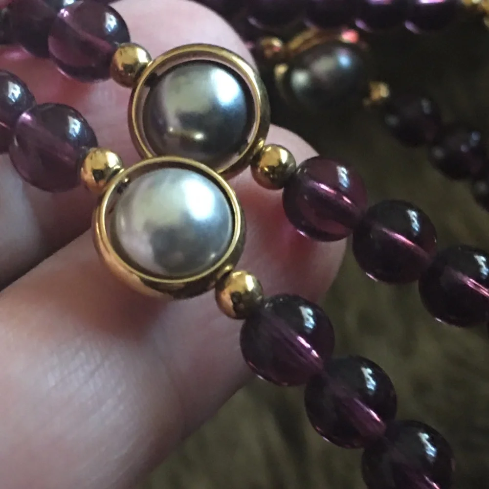 Vintage Avon faux amethyst and swivel pearl bead necklace